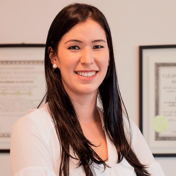 Dra Verônica Chang – Especialista em ombro e cotovelo | Ortopedia em São Paulo
